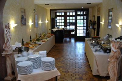 фото отеля Hotel El Gallo