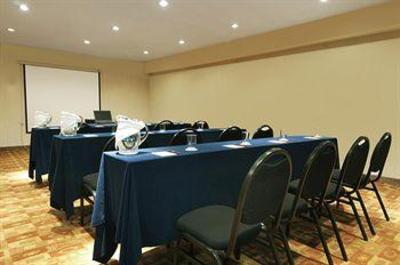 фото отеля Fiesta Inn Toluca Centro