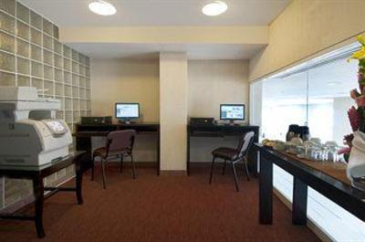 фото отеля Fiesta Inn Toluca Centro