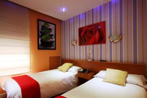 фото отеля Hostal Central Bilbao
