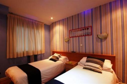 фото отеля Hostal Central Bilbao