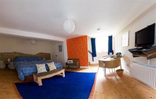фото отеля Home Stay at Lledgwial