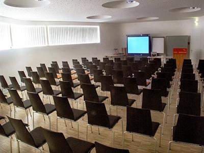 фото отеля Haus der Begegnung Innsbruck