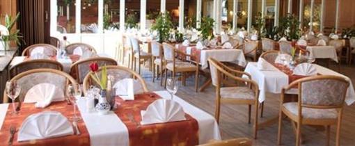 фото отеля Sport und Waldhotel