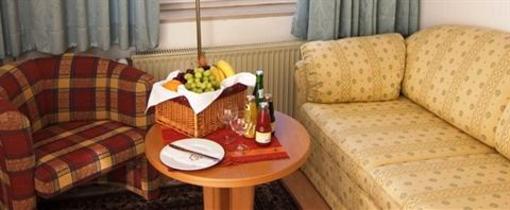 фото отеля Sport und Waldhotel
