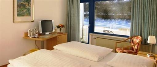 фото отеля Sport und Waldhotel