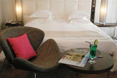 фото отеля Hotel Le Canberra