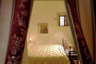 фото отеля Mirella Bed And Breakfast Monopoli