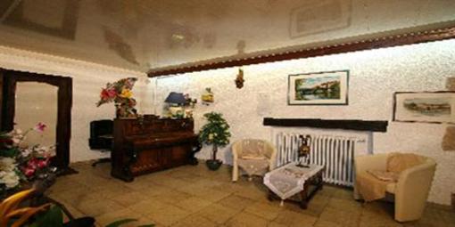 фото отеля Hotel-Restaurant La Truite de la Loue