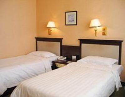 фото отеля Shunfeng Hotel