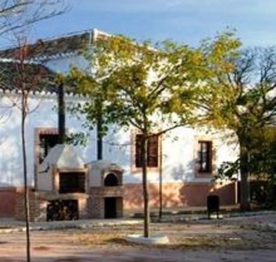 фото отеля Hotel Cortijo Sierra la Solana 1878 Herencia
