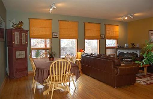 фото отеля Fernie Tightlines Lodge