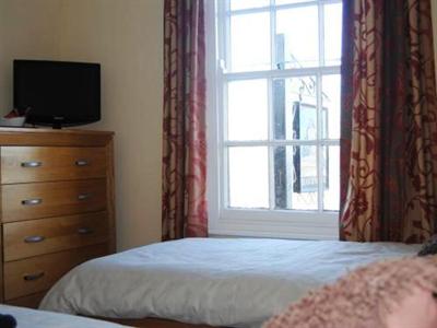 фото отеля Seaview Inn Falmouth
