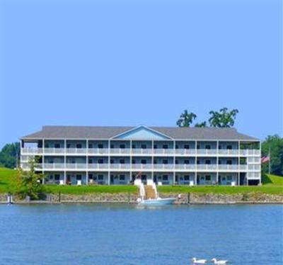 фото отеля Westlake Waterfront Inn