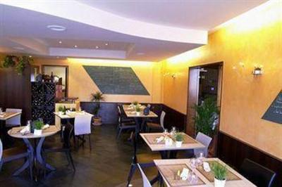 фото отеля Hotel.com Bedee