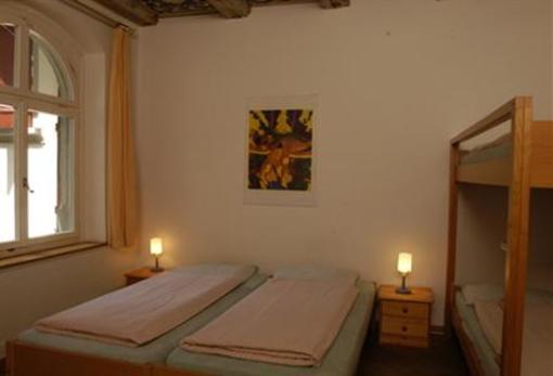 фото отеля Schaffhausen Youth Hostel