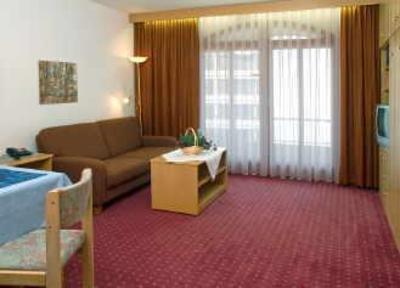 фото отеля Aparthotel Thermenhof Bad Fussing