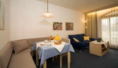 фото отеля Aparthotel Thermenhof Bad Fussing