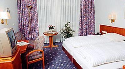 фото отеля Hotel Am Dom Fulda