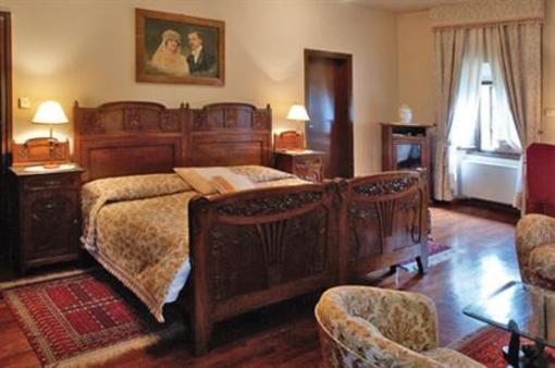 фото отеля Kendov Dvorec Hotel Idrija