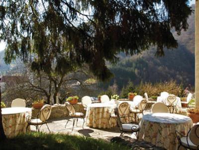 фото отеля Kendov Dvorec Hotel Idrija