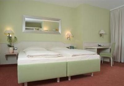 фото отеля Hotel Krone Post Werneck