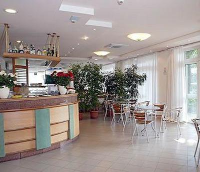 фото отеля Hotel Helvetia Lignano Sabbiadoro