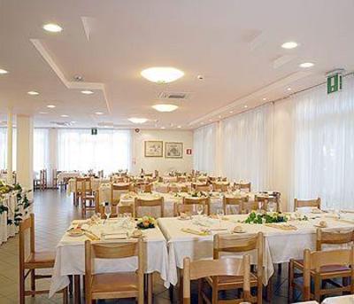 фото отеля Hotel Helvetia Lignano Sabbiadoro