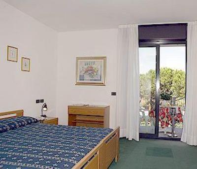 фото отеля Hotel Helvetia Lignano Sabbiadoro