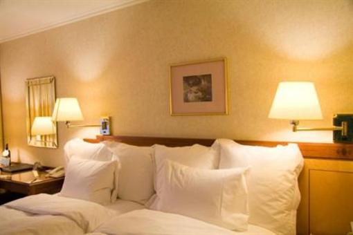 фото отеля Hotel Maria de Molina