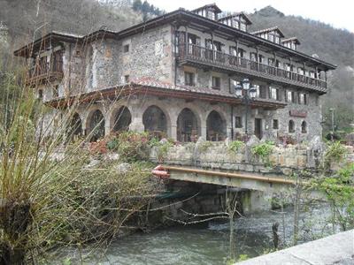 фото отеля Hotel del Oso Camaleno