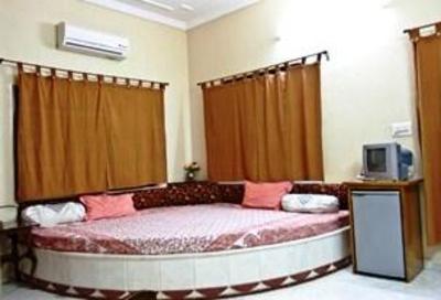 фото отеля Royal Rai's Guest House