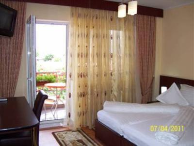 фото отеля Pension Select Arad