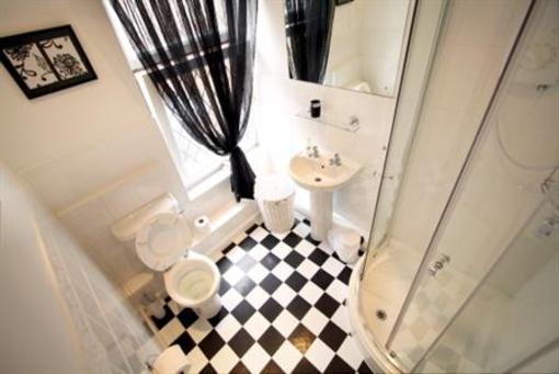 фото отеля Aristocrat Guest House