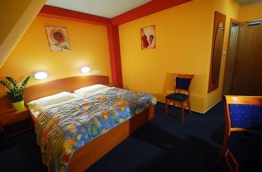 фото отеля Relax Hotel Fim