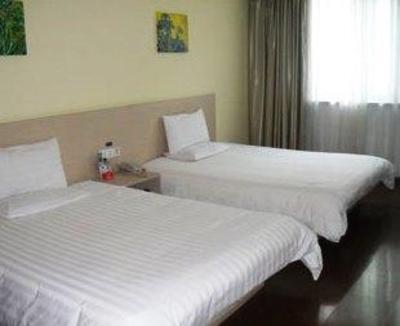 фото отеля Hanting Express Inn Shiquanjie