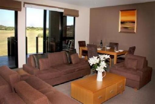 фото отеля Barwon Heads Resort at 13th Beach