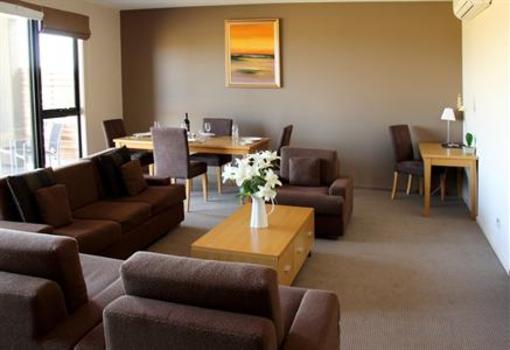 фото отеля Barwon Heads Resort at 13th Beach