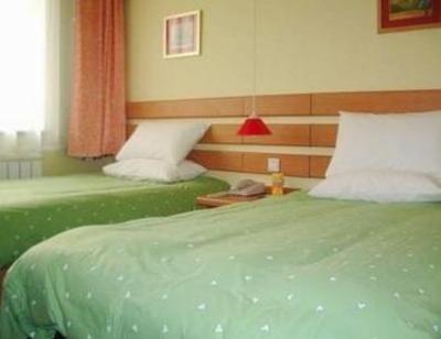 фото отеля Home Inn (Tai'an Railway Station)