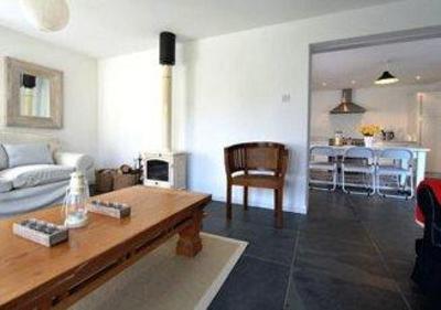 фото отеля Rosevine Guest House Truro