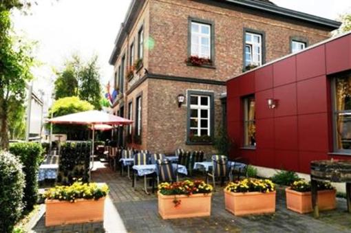 фото отеля Hotel Mathildenhof