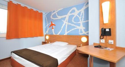 фото отеля B&B Hotel Baden Airpark Rheinmünster