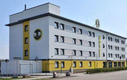 фото отеля B&B Hotel Baden Airpark Rheinmünster