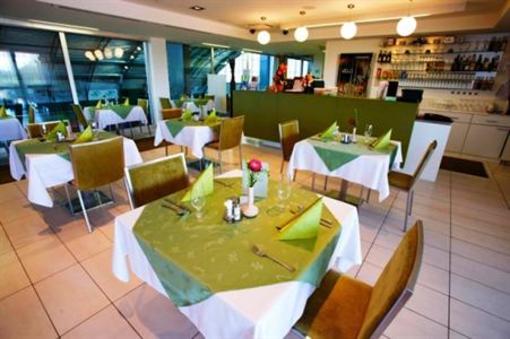 фото отеля Hotel Empire Trnava
