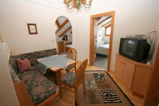 фото отеля Ferienwohnungen Floerl