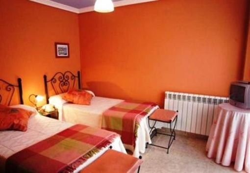 фото отеля Hostal Ciudad De Najera