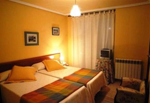 фото отеля Hostal Ciudad De Najera