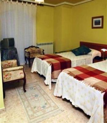 фото отеля Hostal Ciudad De Najera