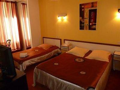 фото отеля Hotel Bellevue Bagneres-de-Luchon