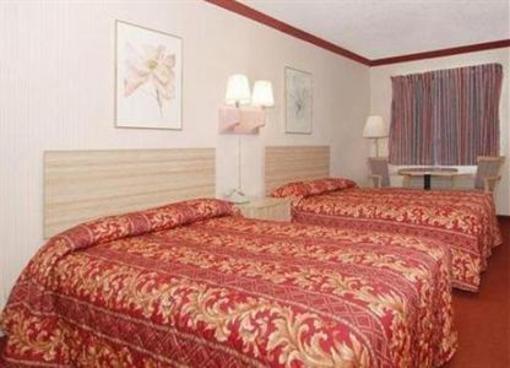 фото отеля Econo Lodge Waynesburg